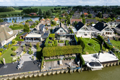 IJsseldijk 91, Krimpen aan den IJssel