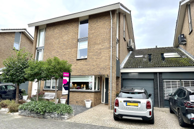 Hoflaan 61, Krimpen aan den IJssel
