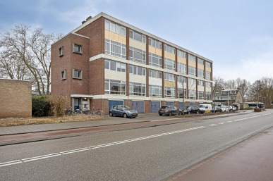 Burgemeester Aalberslaan 64b, Krimpen aan den IJssel