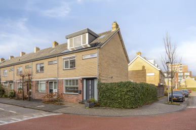 Rondweg 100, Krimpen aan den IJssel