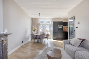 Middelland 21, Krimpen aan de Lek