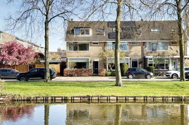 Dokter W.M. Blomsingel 27, Krimpen aan den IJssel